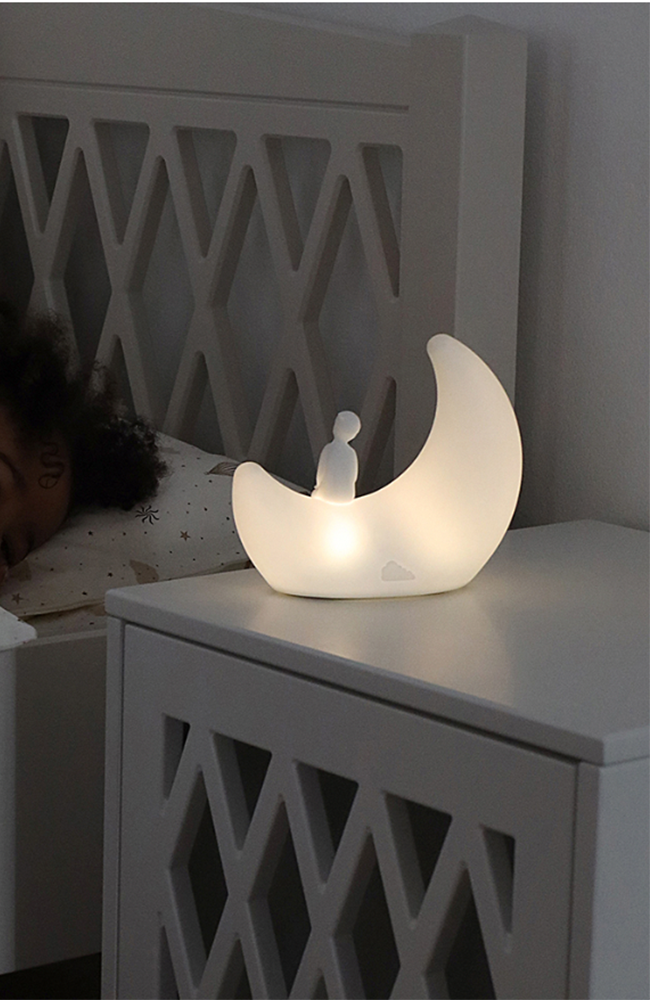 Moon Night Light - Off White CamCam Copenhagen Inredning