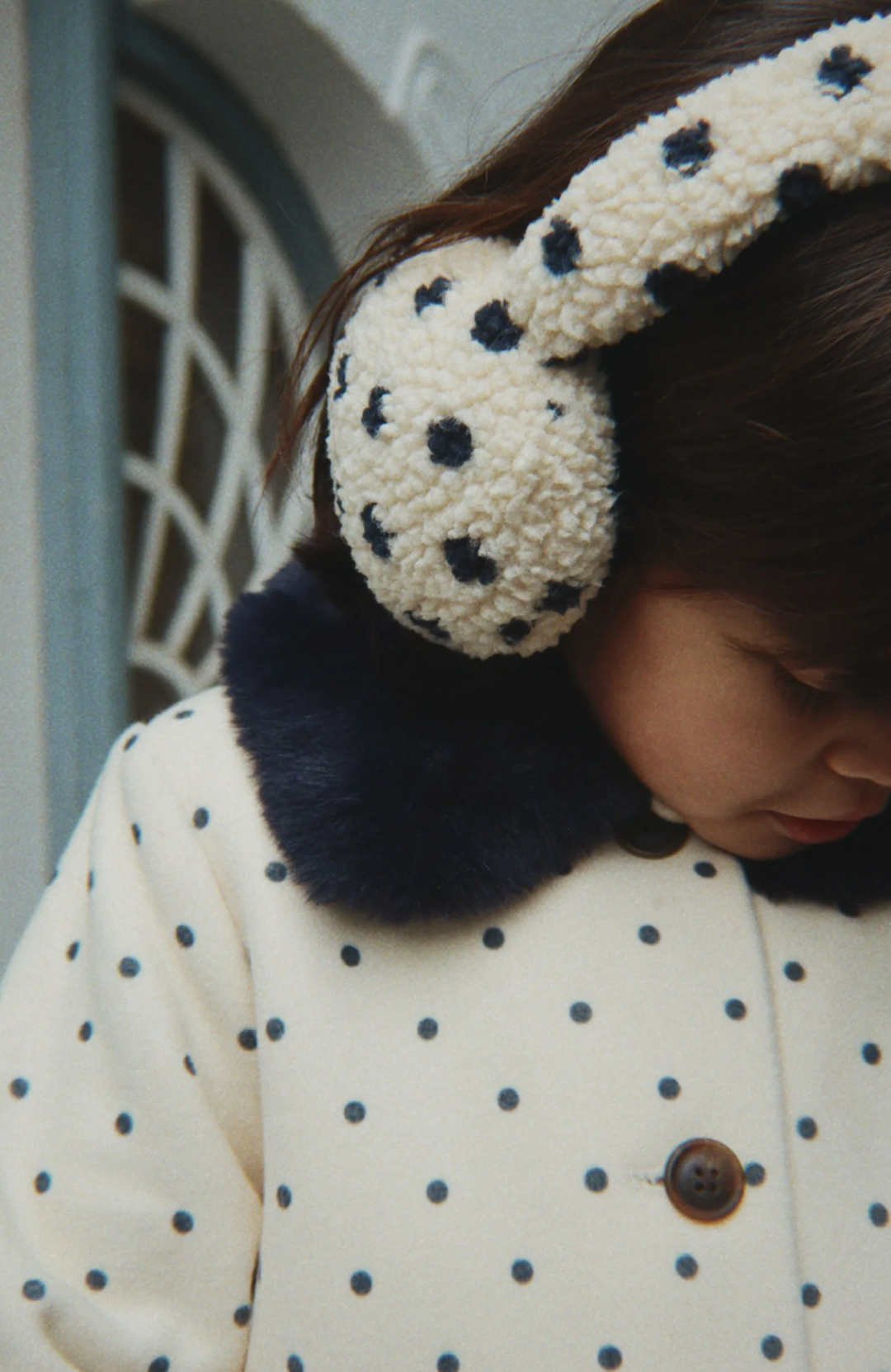 Jody Teddy Earmuffs - Dot Lumiere