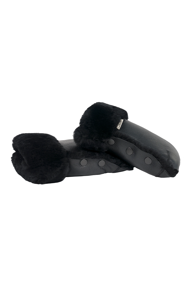 Buggy Mittens i Noir sedda från sidan