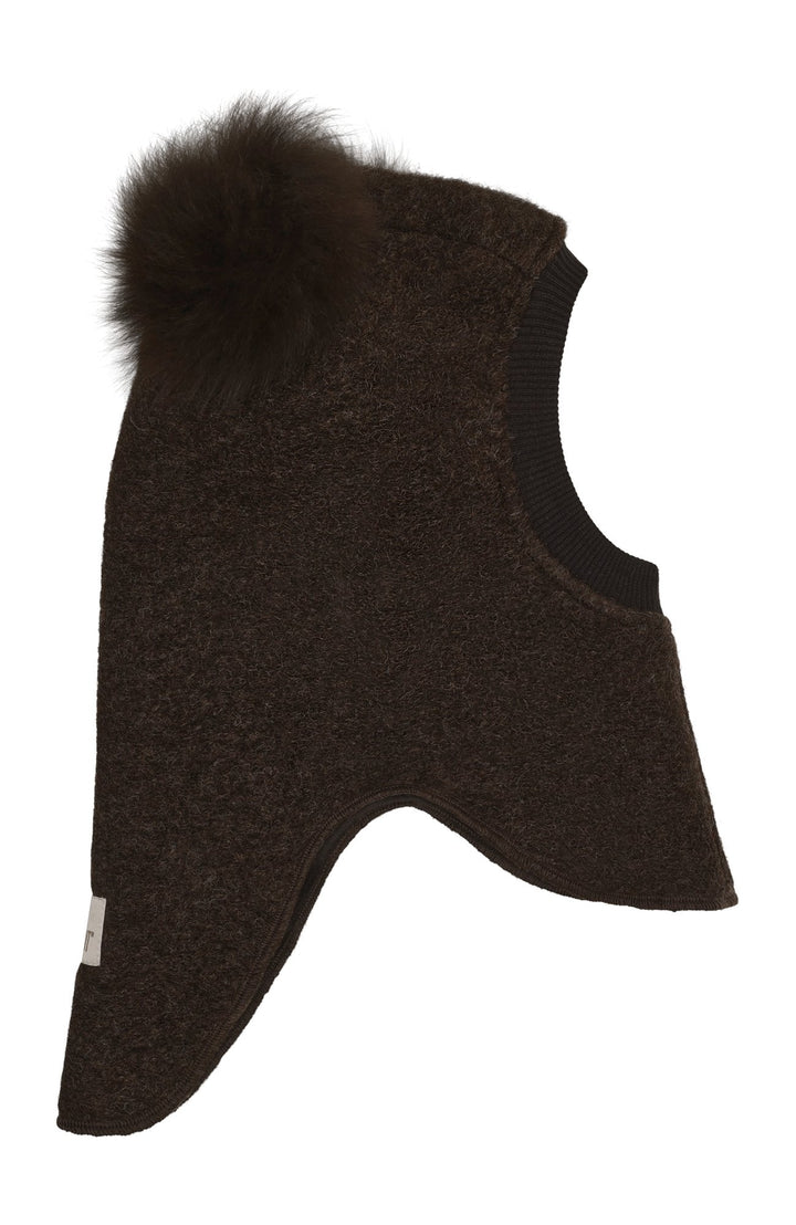 Balaclava i ull med alpackatofsar - Dark Brown Melange, HUTTEliHUT – detalj 2