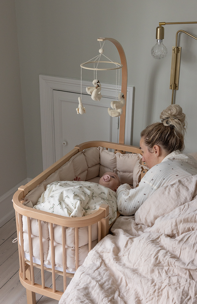 Sebra Bedside Crib - Wooden Edition Sebra Säng