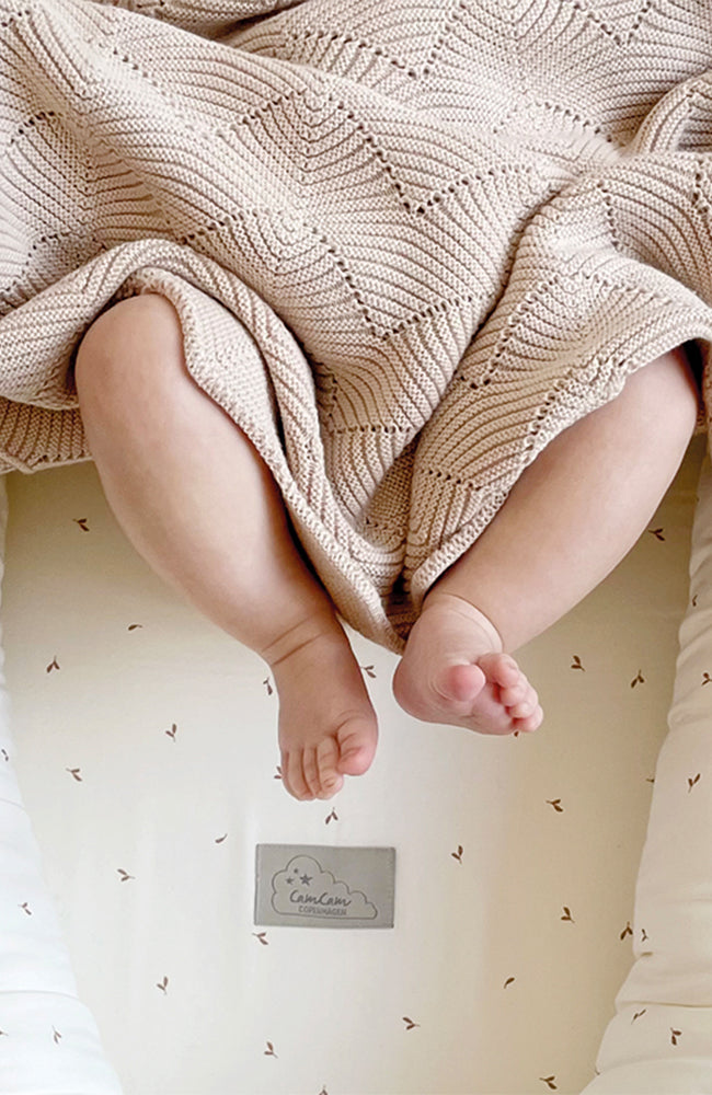 Scallop Knit Throw - Almond CamCam Copenhagen Inredning