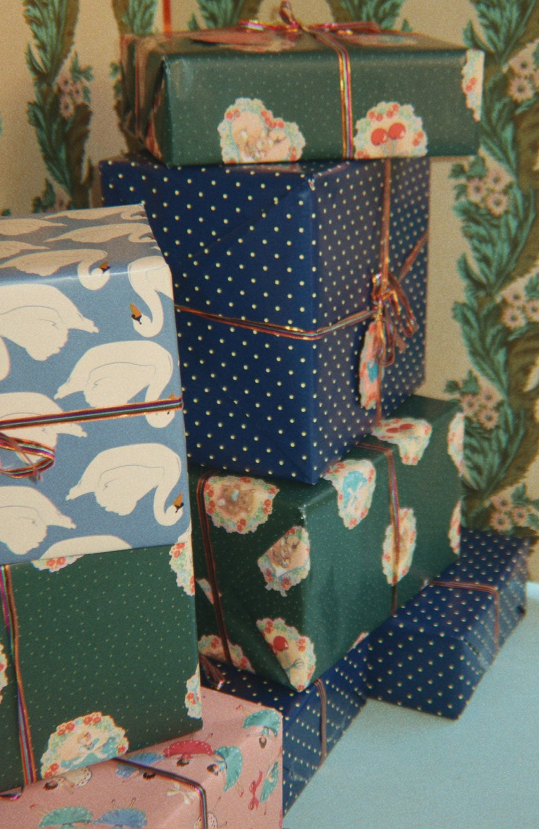 Wrapping Paper - Bow Ballerina Blush Konges Slöjd Presentpapper