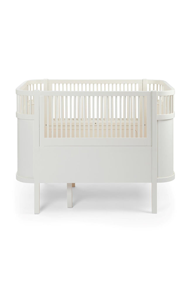 Barnsäng Baby & Jr - Classic White Sebra Säng